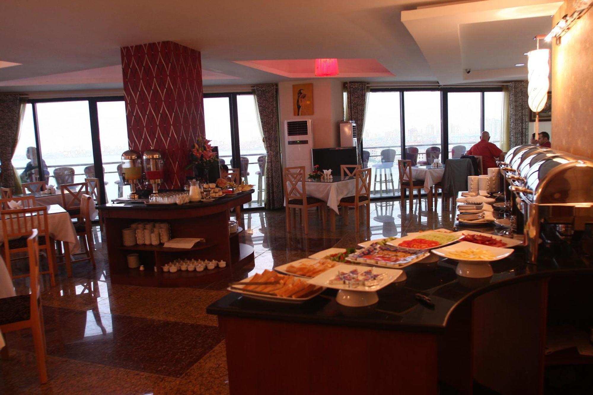 Sunset Westlake Hanoi Hotel Bagian luar foto
