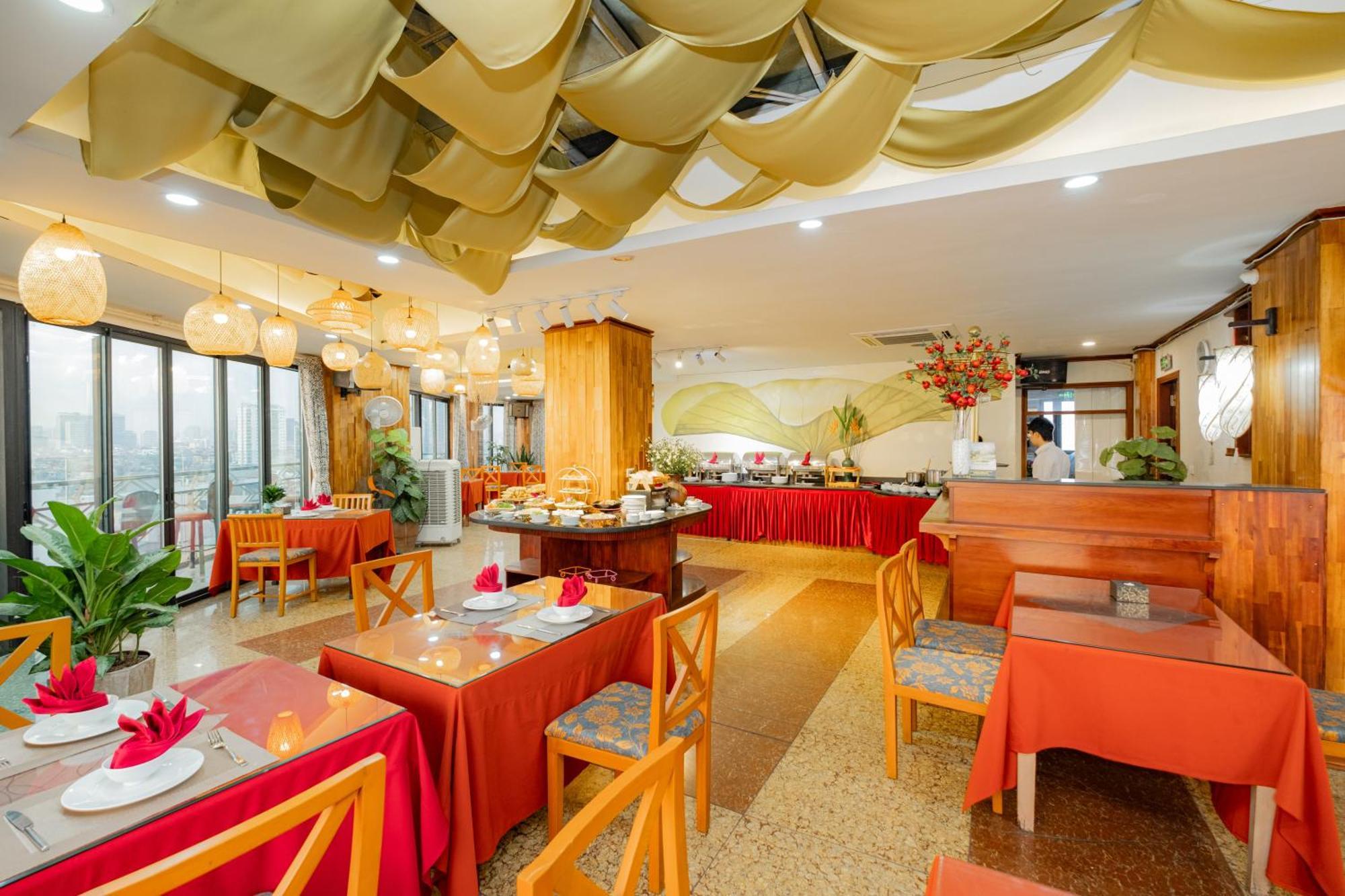 Sunset Westlake Hanoi Hotel Bagian luar foto