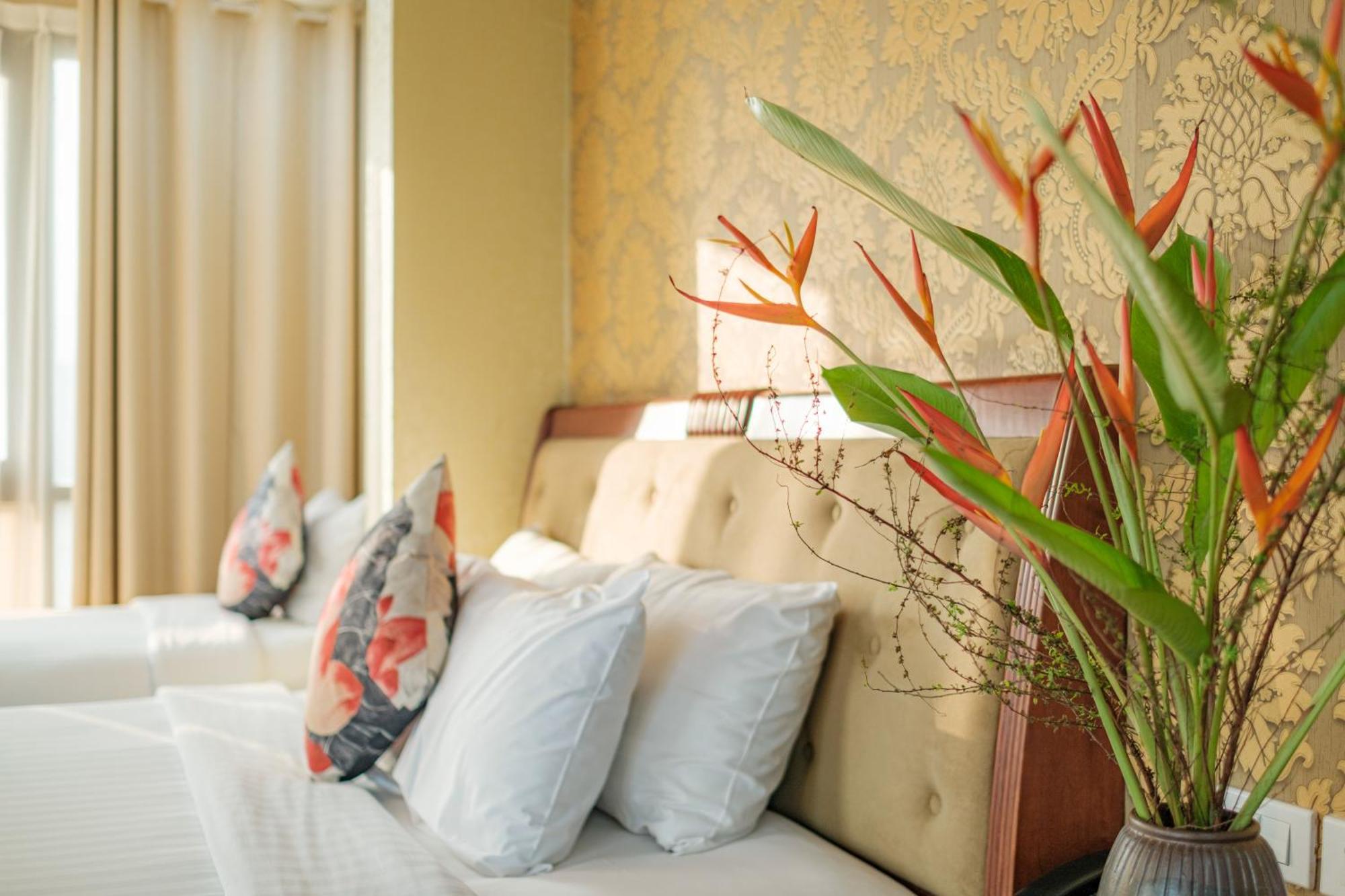 Sunset Westlake Hanoi Hotel Bagian luar foto