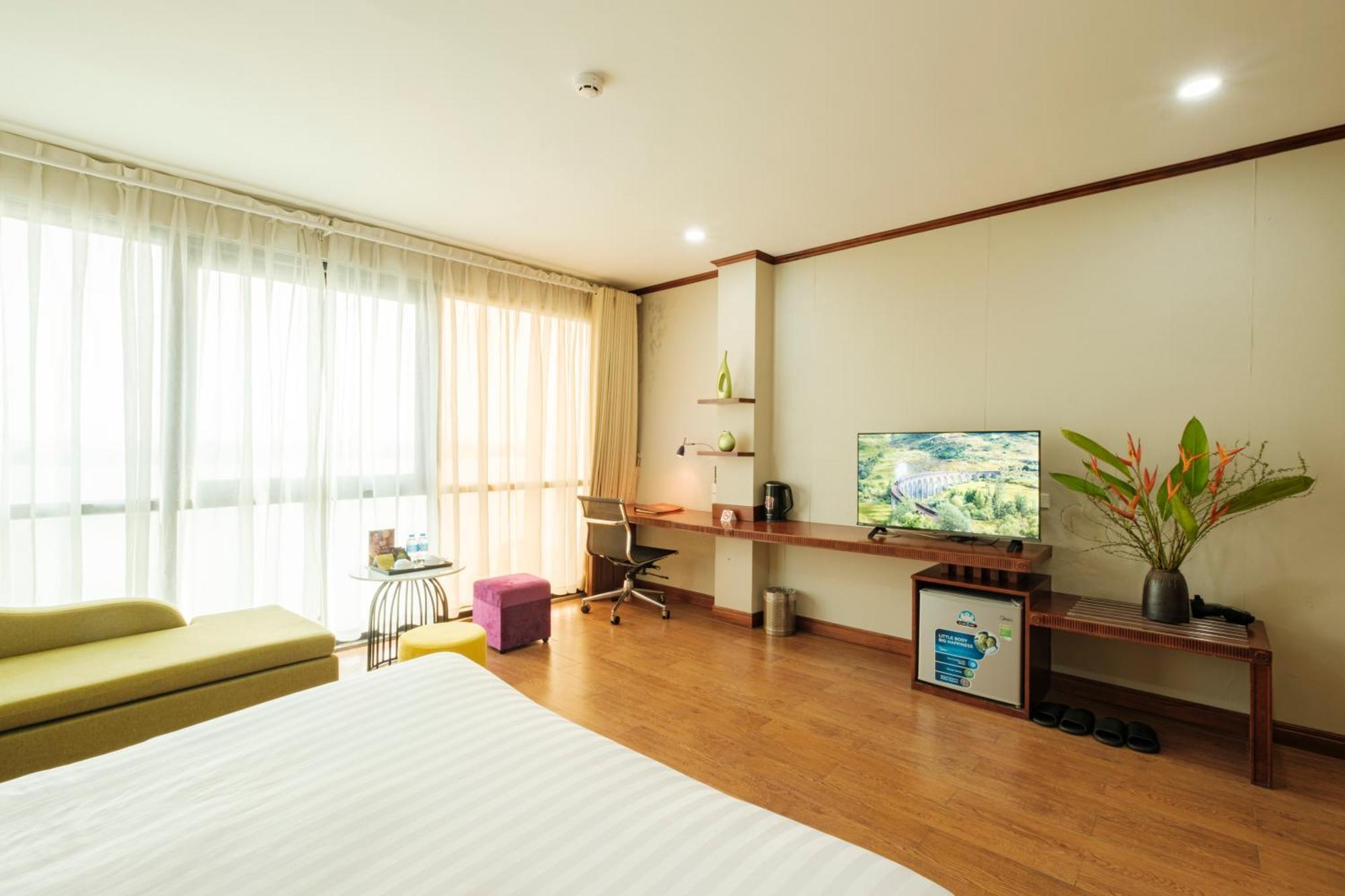 Sunset Westlake Hanoi Hotel Bagian luar foto