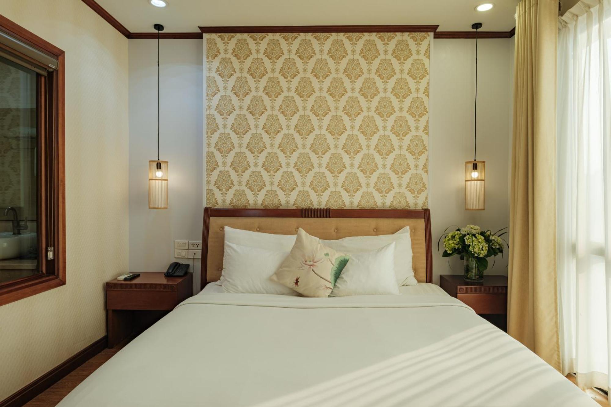 Sunset Westlake Hanoi Hotel Bagian luar foto