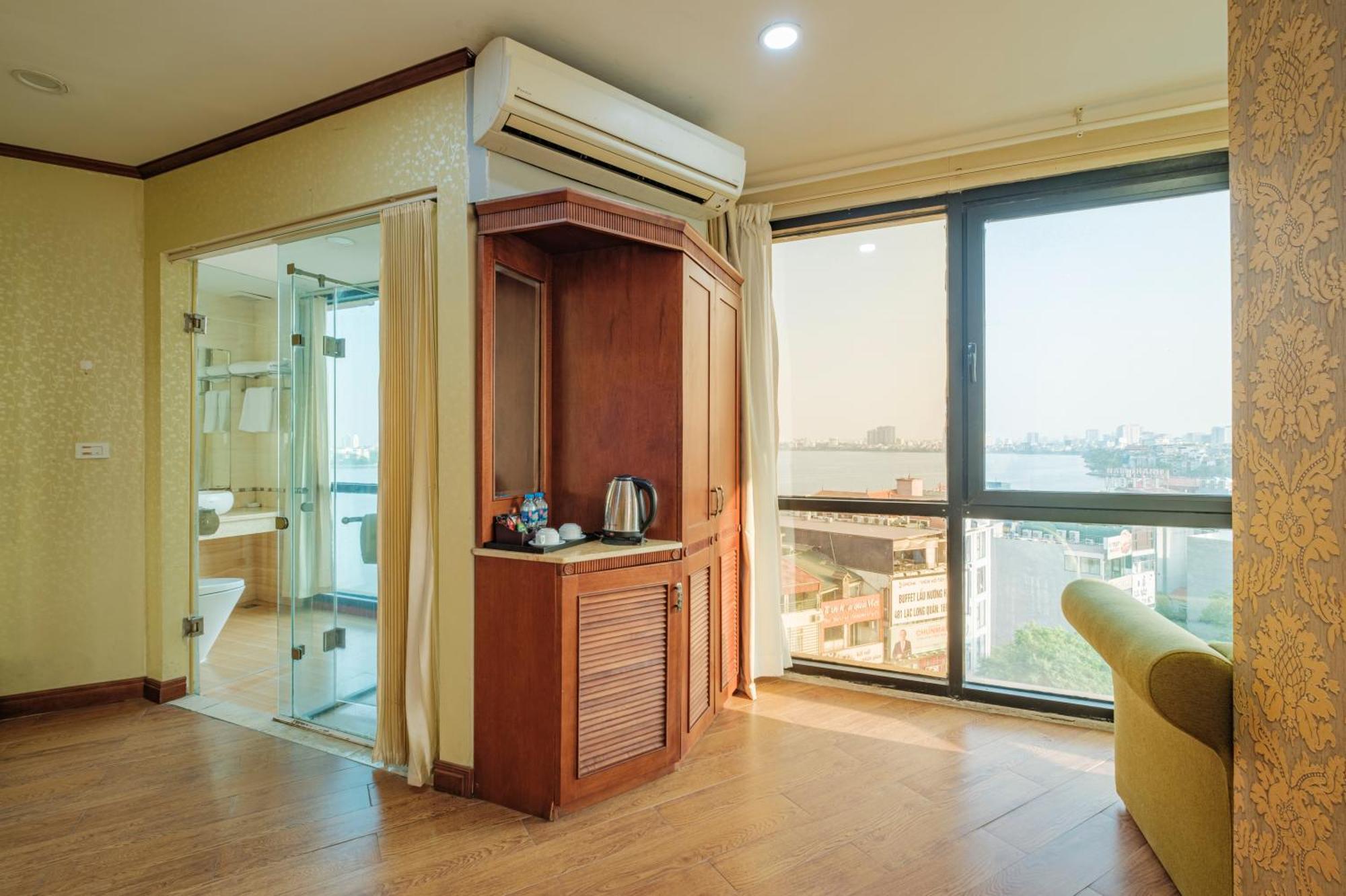Sunset Westlake Hanoi Hotel Bagian luar foto